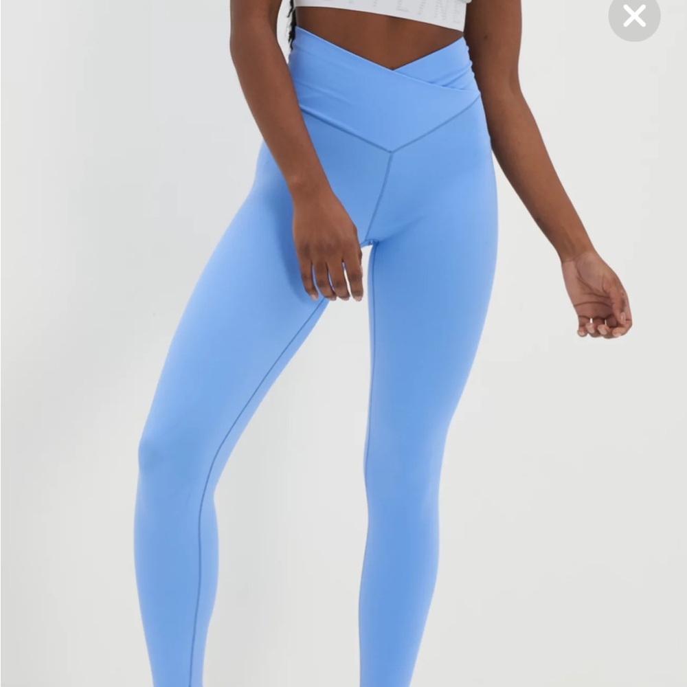 Aerie Cross over blue leggings